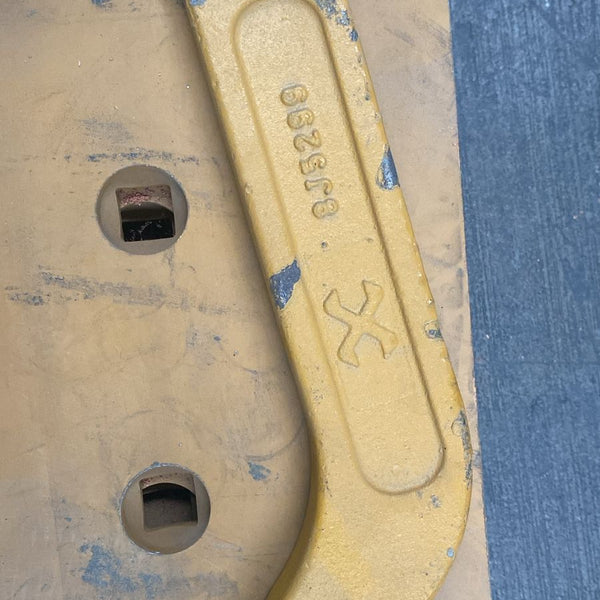 Porta Escarificador Caterpillar 8J5299 - Avratech